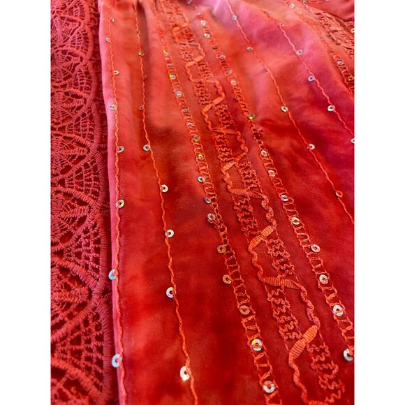 Dress Barn ladies blouse Lg, coral colored with sequin detail - Picture 6 of 10